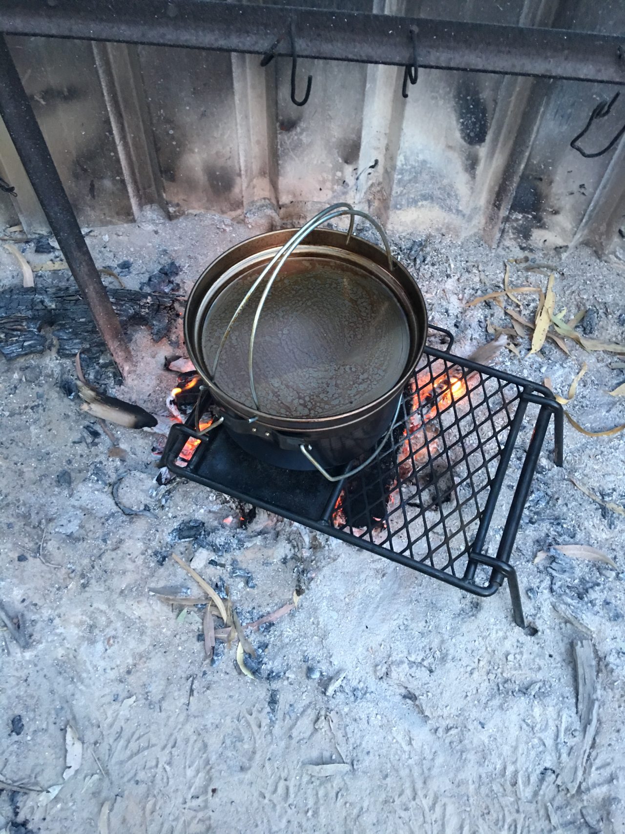 Easy Chicken Curry Camp Oven Recipe